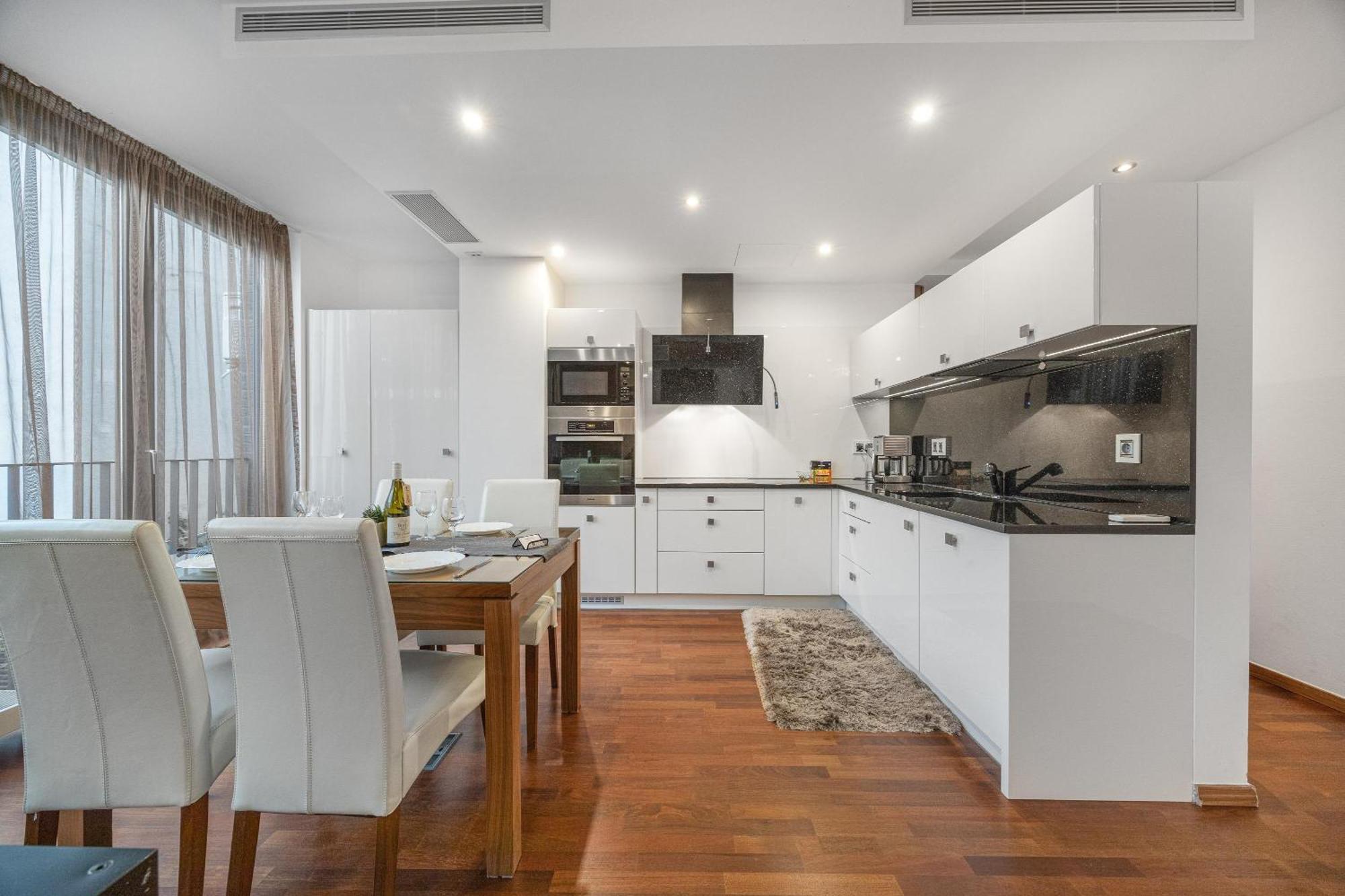 Revon Business Apartment 48 Dunajska Bratislava Bagian luar foto